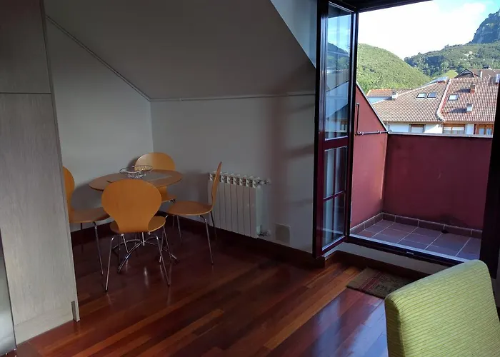 Hidden Gem In Apartamento Ramales de la Victoria